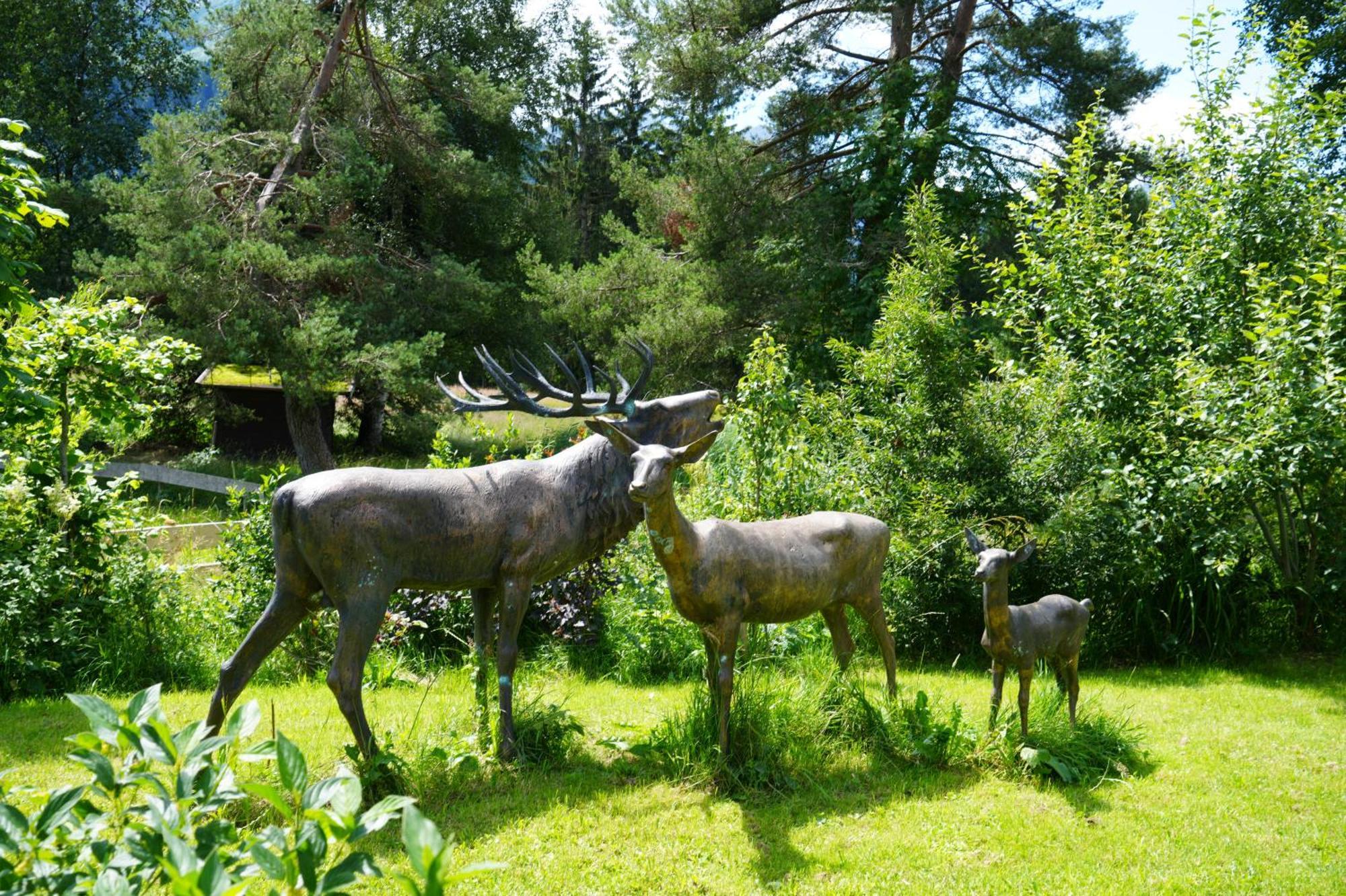 Boutique Hotel Herzhof - Garni-Appartements - Adults Only Riezlern Buitenkant foto