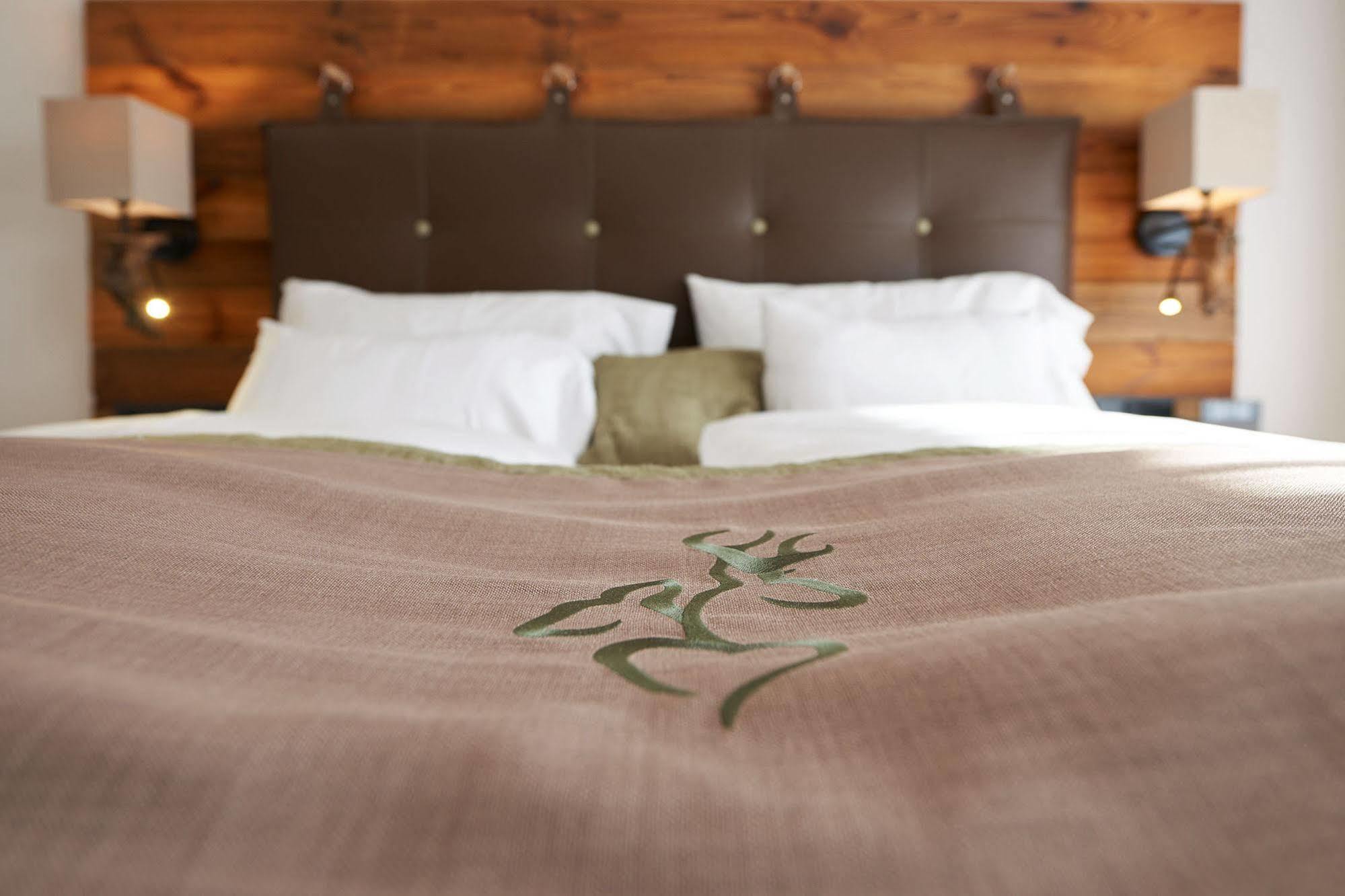 Boutique Hotel Herzhof - Garni-Appartements - Adults Only Riezlern Buitenkant foto